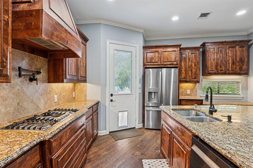 Flower Mound, Texas, 75022, United States, 5 Bedrooms Bedrooms, ,4 BathroomsBathrooms,Residential,For Sale,1991112