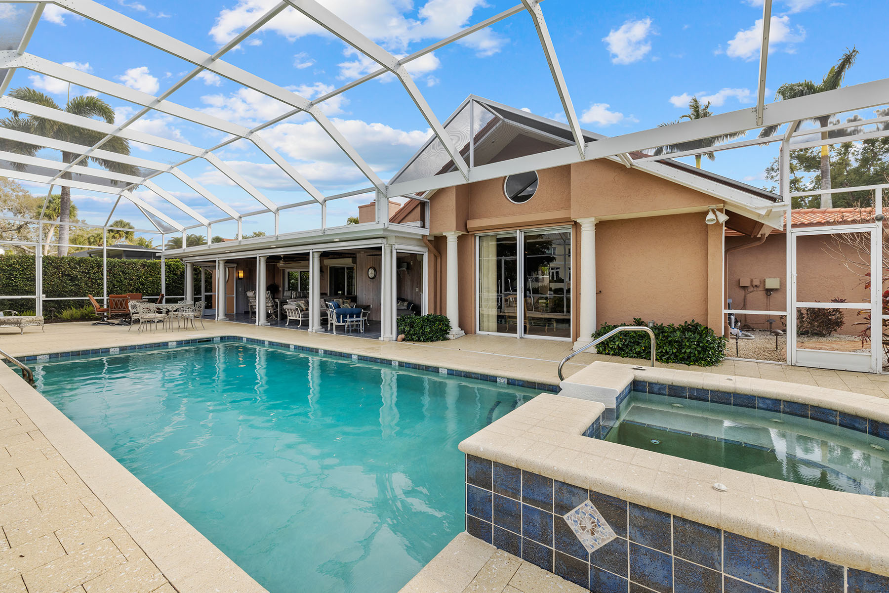  SOUTHPOINTE SHORES - 物件實景