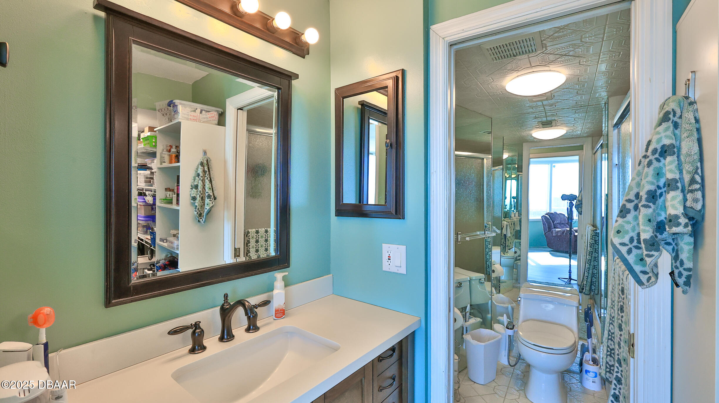 Daytona Beach Shores, Florida, 32118, United States, 2 Bedrooms Bedrooms, ,2 BathroomsBathrooms,Residential,For Sale,1993266