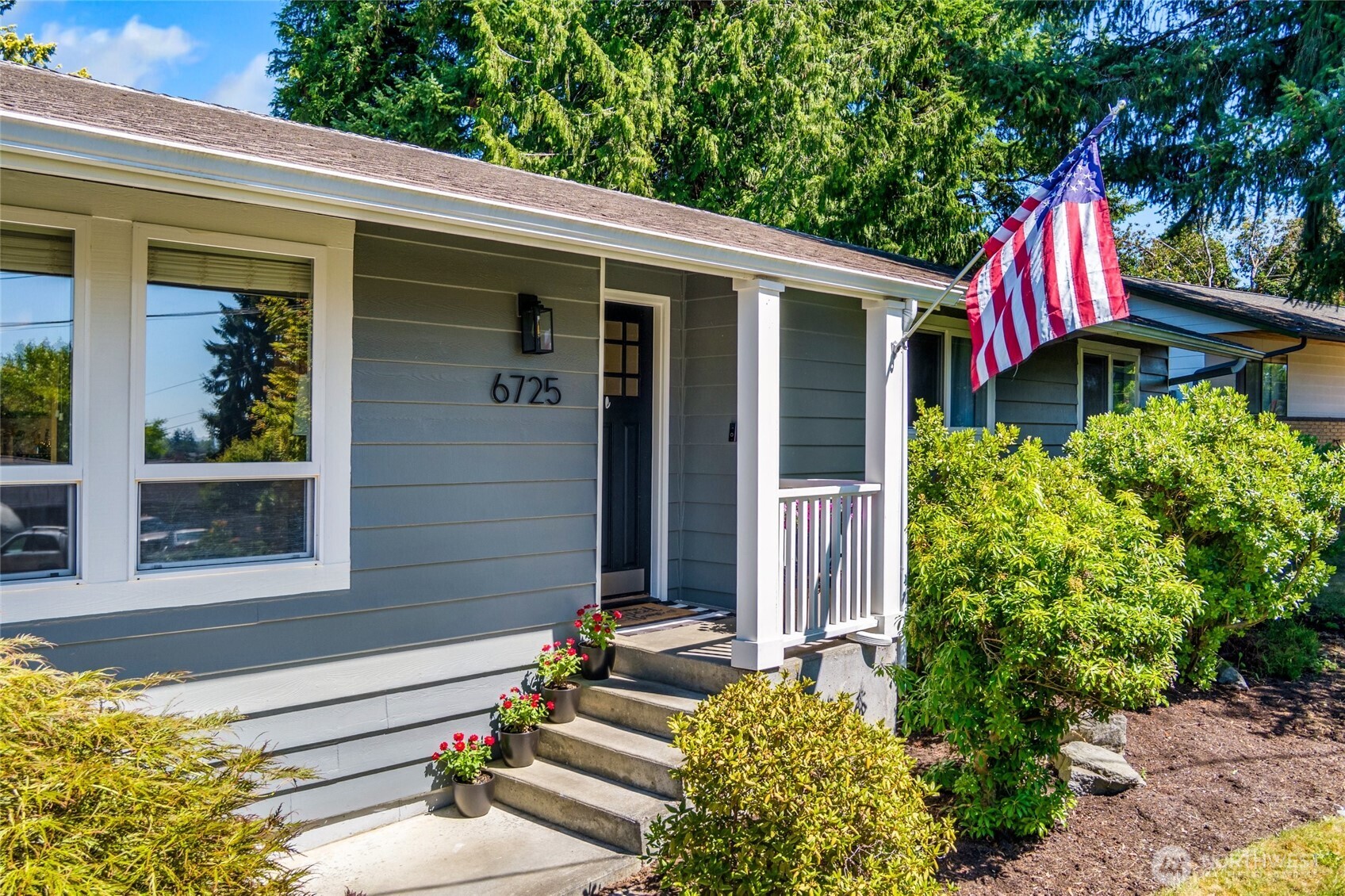 Marysville, Washington, 98270, United States, 4 Bedrooms Bedrooms, ,2 BathroomsBathrooms,Residential,For Sale,1905771