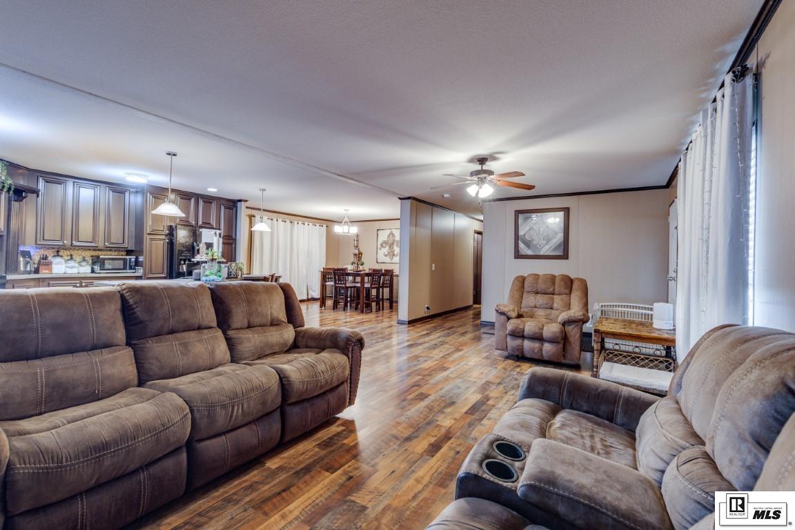 Rayville, Louisiana, 71269, United States, 3 Bedrooms Bedrooms, ,2 BathroomsBathrooms,Residential,For Sale,1847569