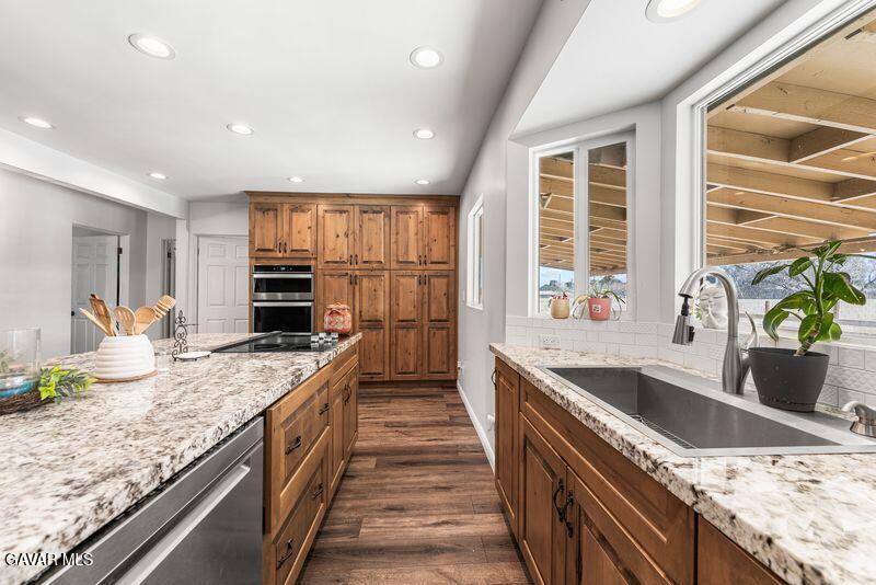 Lancaster, California, 93536, United States, 3 Bedrooms Bedrooms, ,2 BathroomsBathrooms,Residential,For Sale,2018083