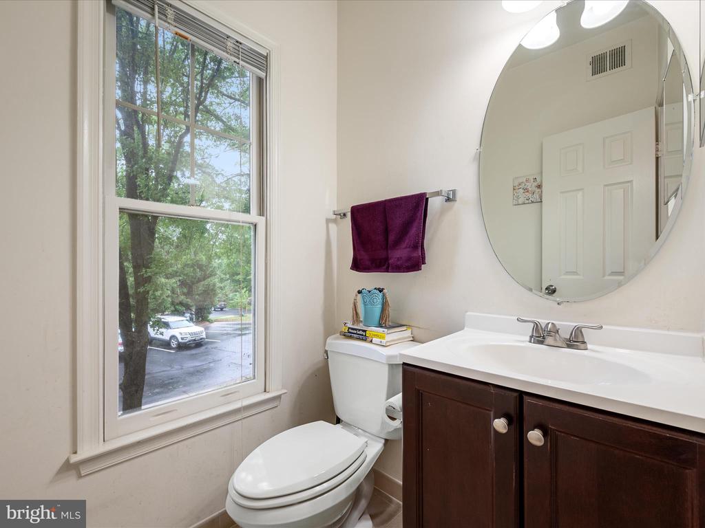 Reston, Virginia, 20194, United States, 3 Bedrooms Bedrooms, ,4 BathroomsBathrooms,Residential,For Sale,1869316