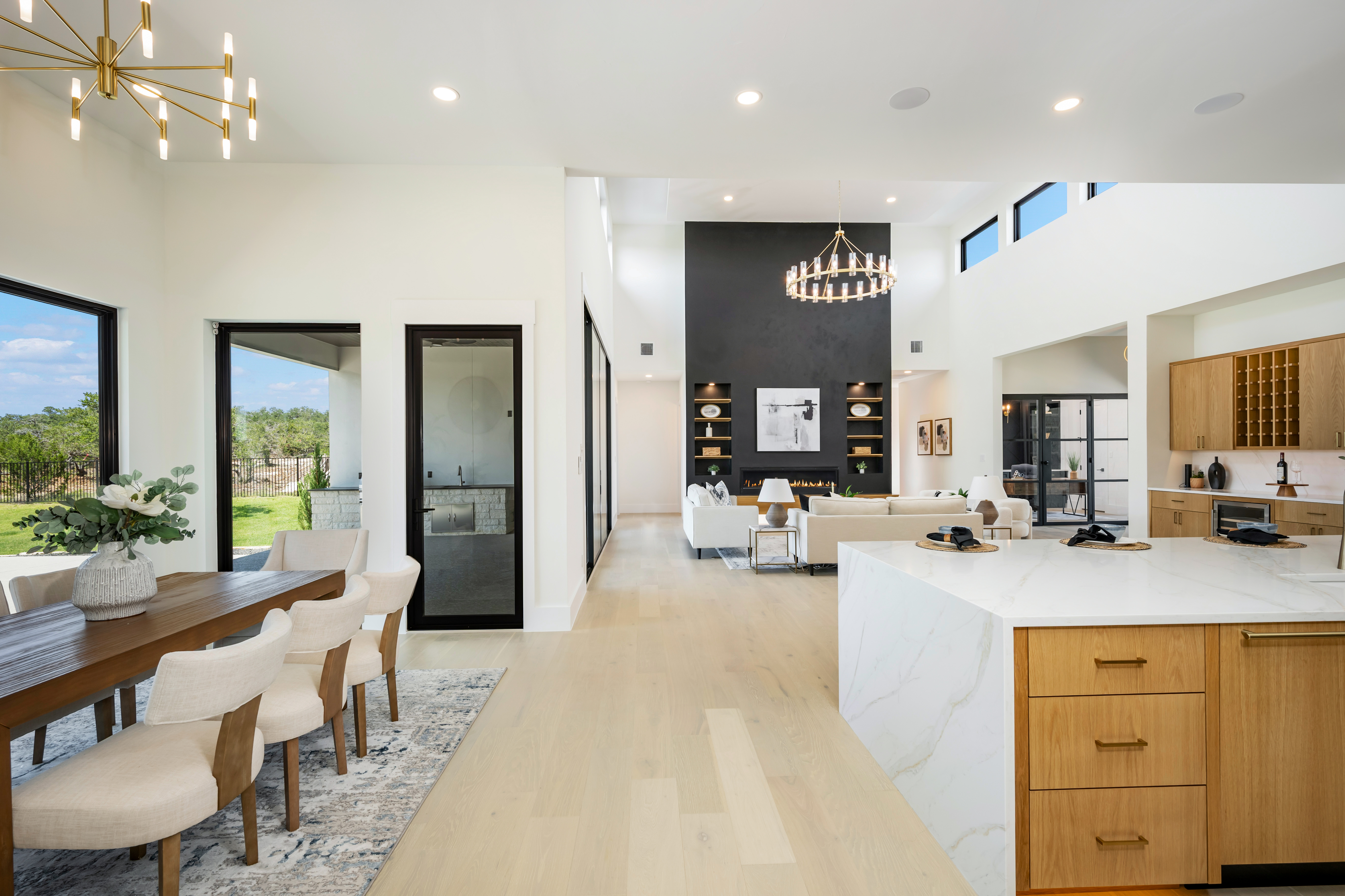  Modern Luxury on 1 Acre - 物件實景