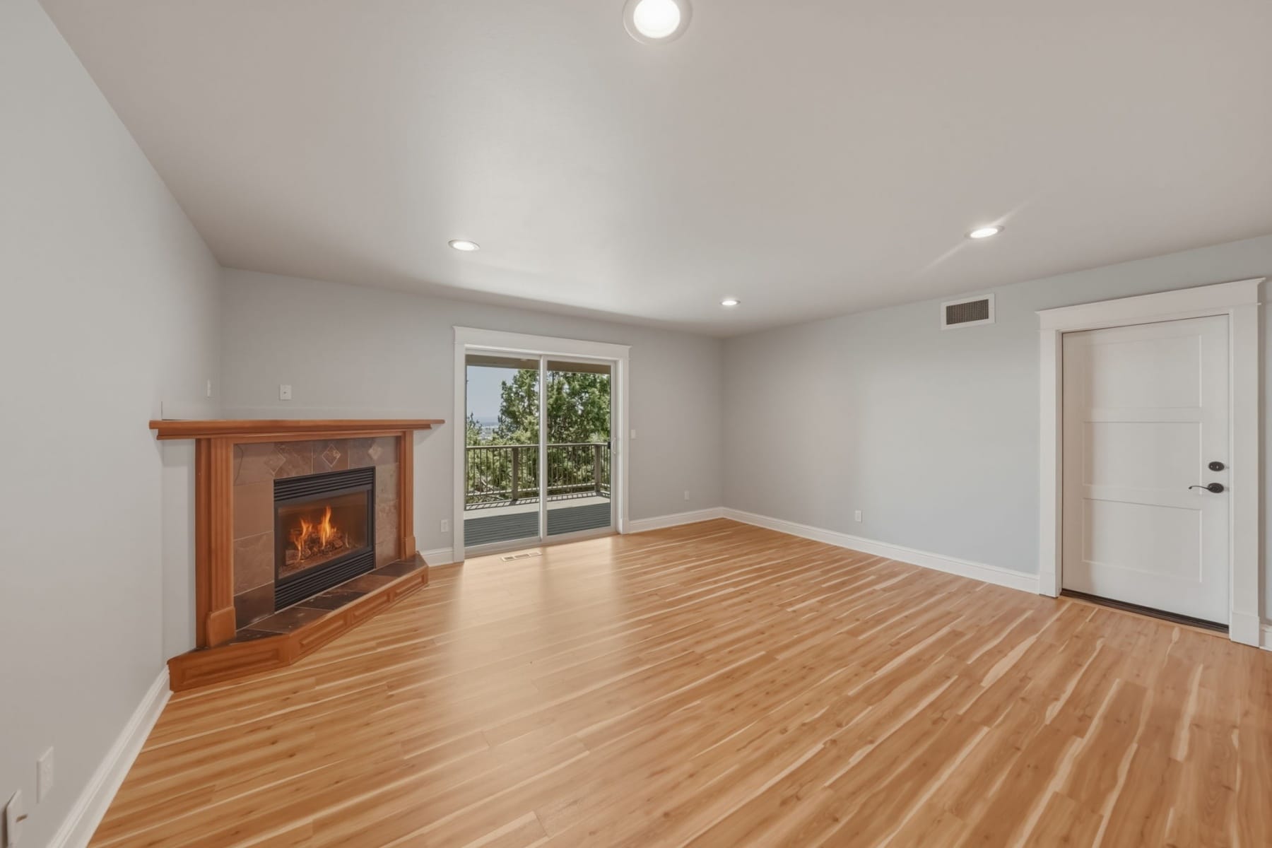  2409 NW Hillpine Court Bend, OR 97703 - 物件實景