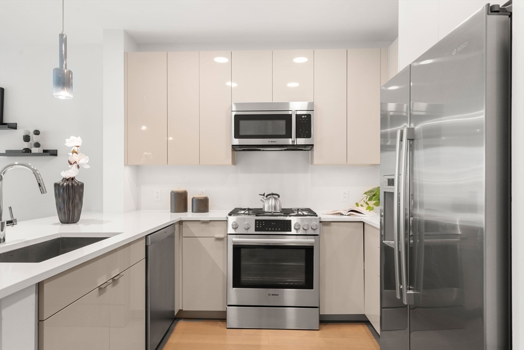 Boston, Massachusetts, 02128, United States, 1 Bedroom Bedrooms, ,1 BathroomBathrooms,Residential,For Sale,1865592
