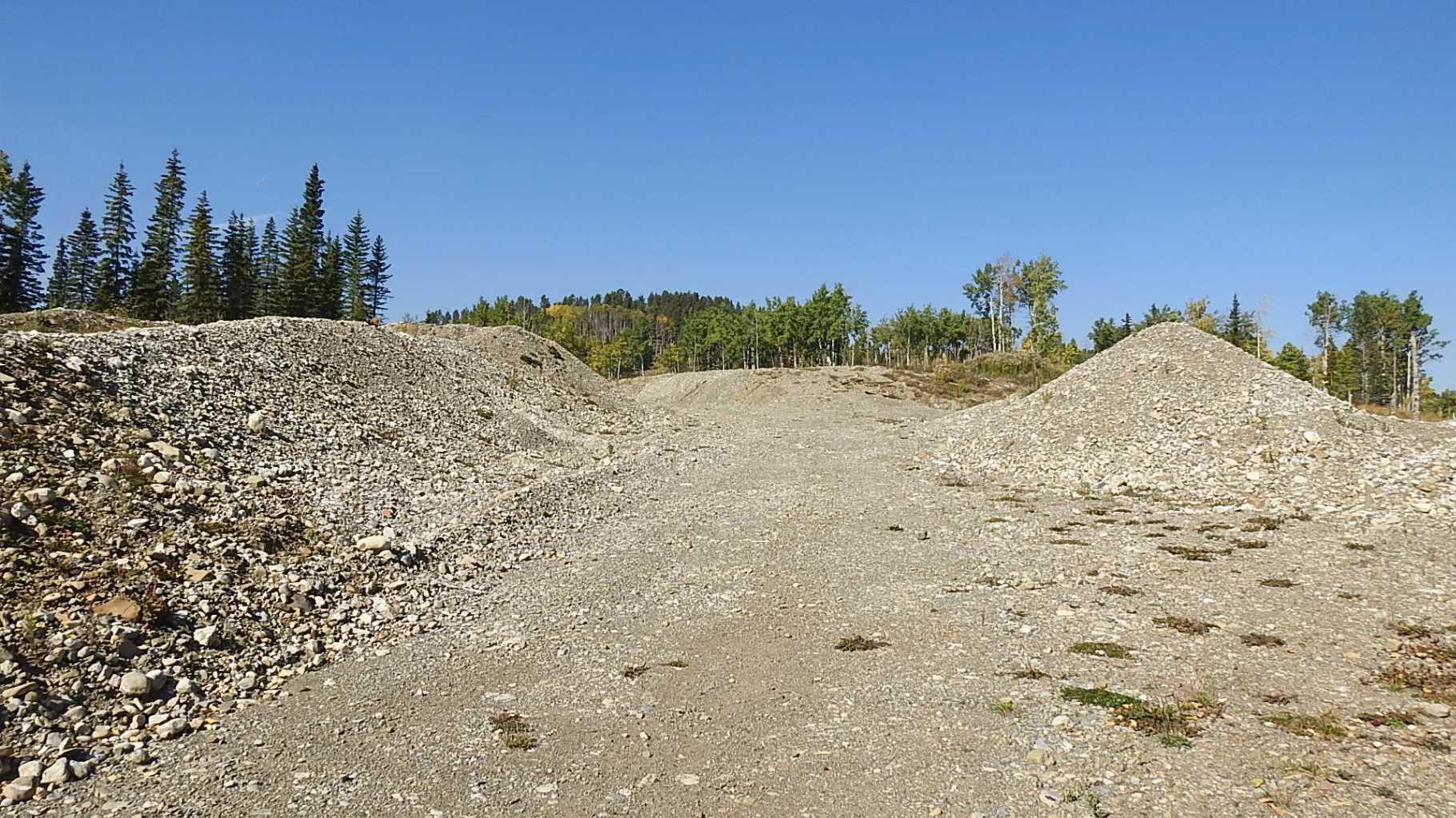 RURAL FOOTHILLS COUNTY, Alberta, T0L 1K0, CA, ,Residential,For Sale,1836944