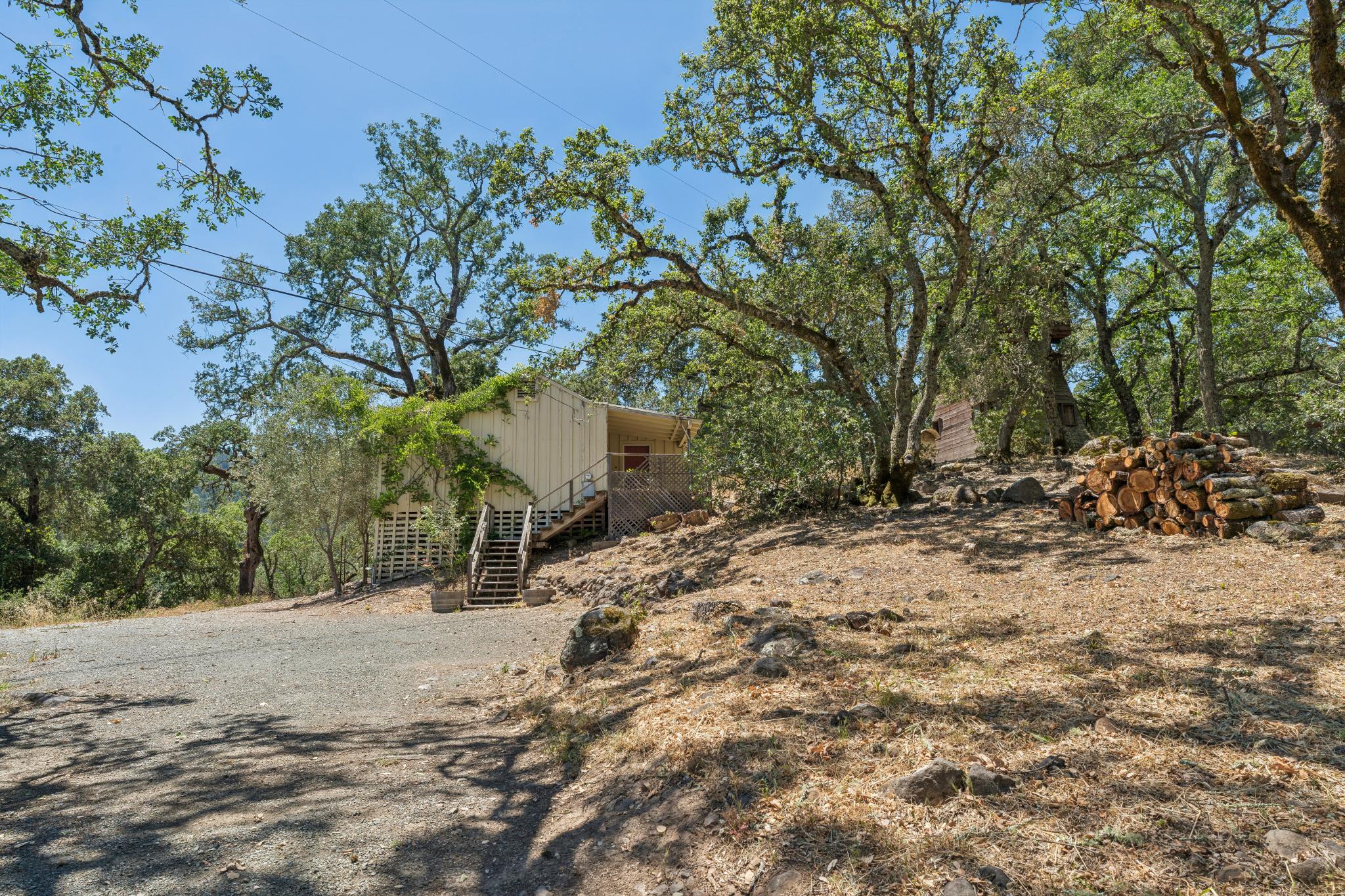  3393 St. Helena Hwy N. - 物件實景
