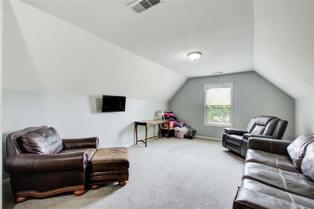 Buford, Georgia, 30518, United States, 4 Bedrooms Bedrooms, ,3 BathroomsBathrooms,Residential,For Sale,1954499