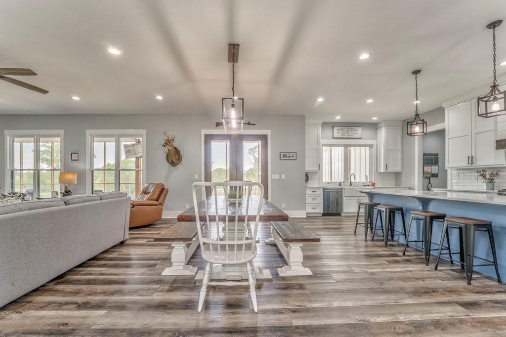 Cohutta, Georgia, 30710, United States, 4 Bedrooms Bedrooms, ,5 BathroomsBathrooms,Residential,For Sale,1792903