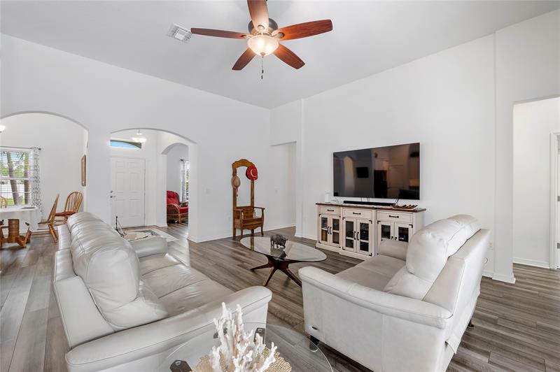 Port St Lucie, Florida, 34953, United States, 4 Bedrooms Bedrooms, ,3 BathroomsBathrooms,Residential,For Sale,1905925