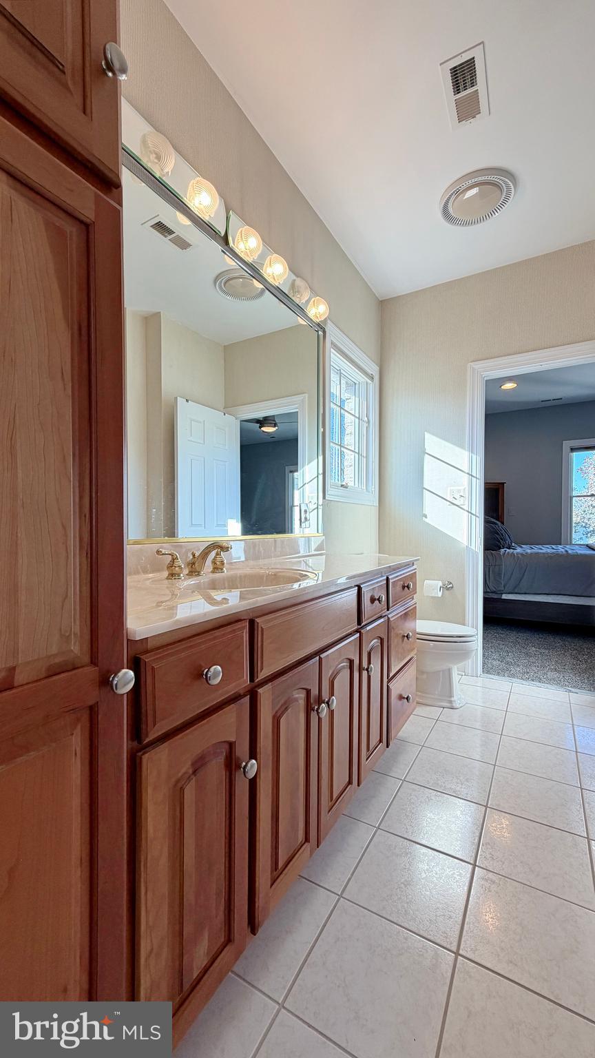 Issue, Maryland, 20645, United States, 4 Bedrooms Bedrooms, ,5 BathroomsBathrooms,Residential,For Sale,2000316