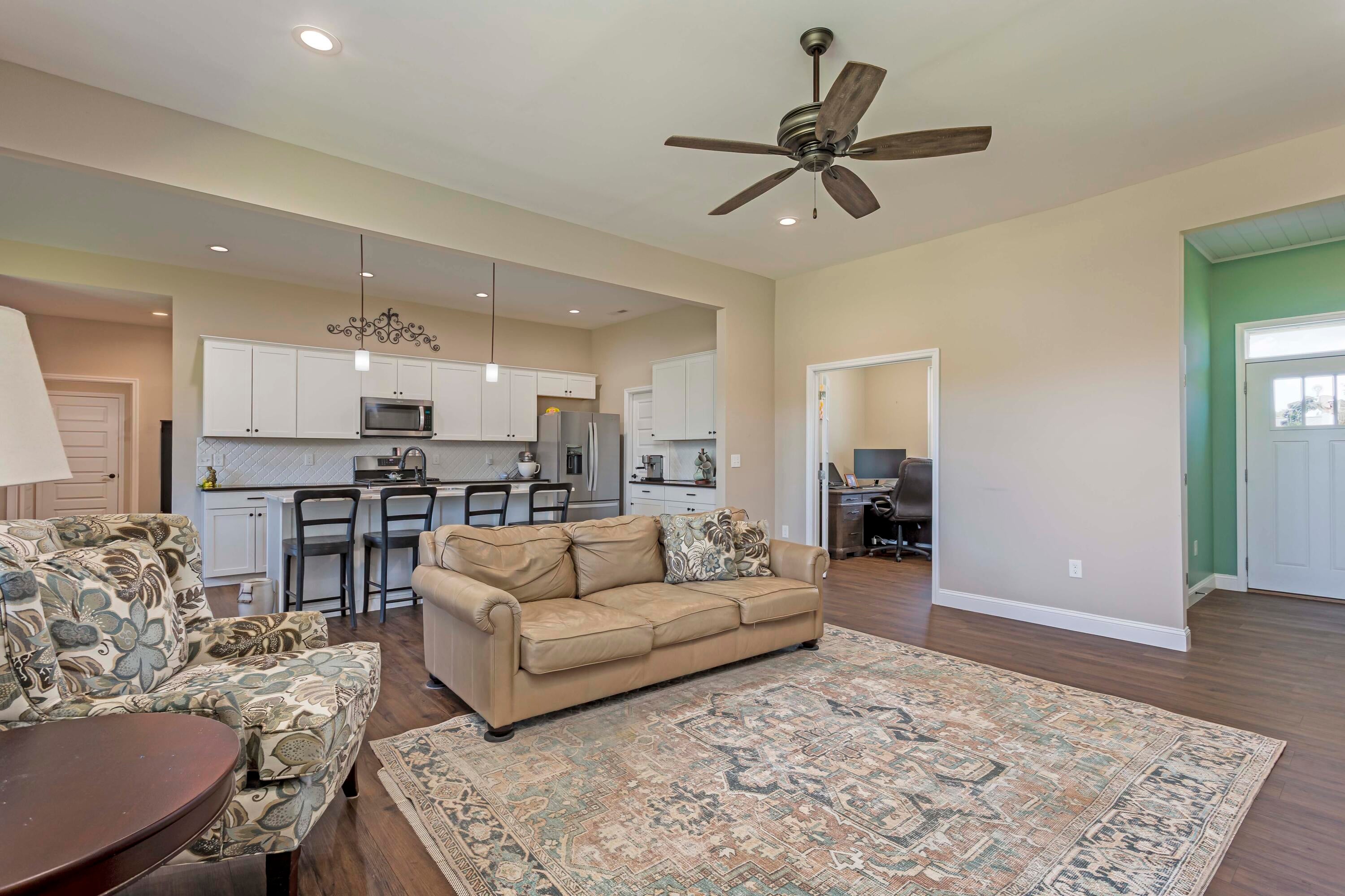 Dayton, Tennessee, 37321, United States, 3 Bedrooms Bedrooms, ,2 BathroomsBathrooms,Residential,For Sale,1901009