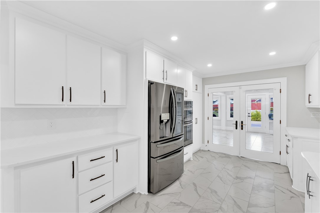 Greenville, South Carolina, 29607, United States, 5 Bedrooms Bedrooms, ,4 BathroomsBathrooms,Residential,For Sale,1947987
