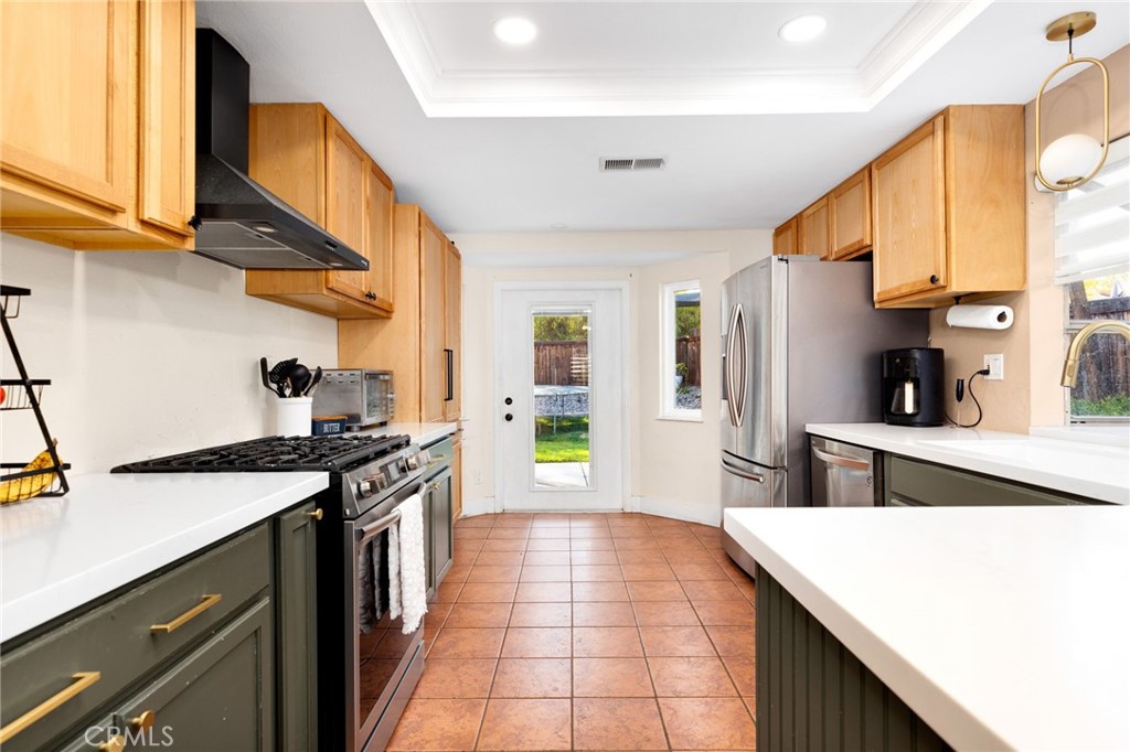 Murrieta, California, 92562, United States, 3 Bedrooms Bedrooms, ,2 BathroomsBathrooms,Residential,For Sale,1921619