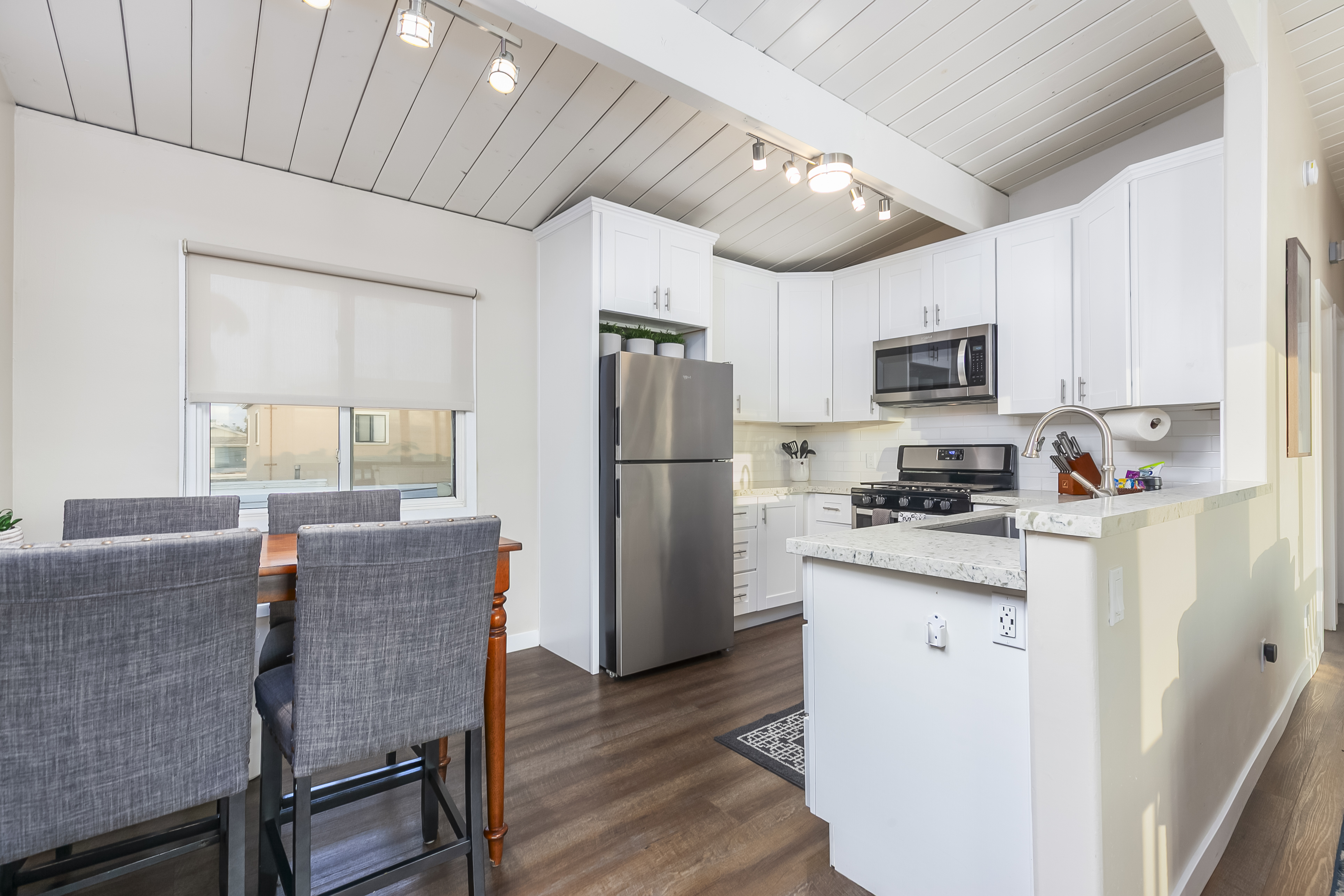  1476-80 Pescadero Drive, San Diego, CA 92107 - 物件實景