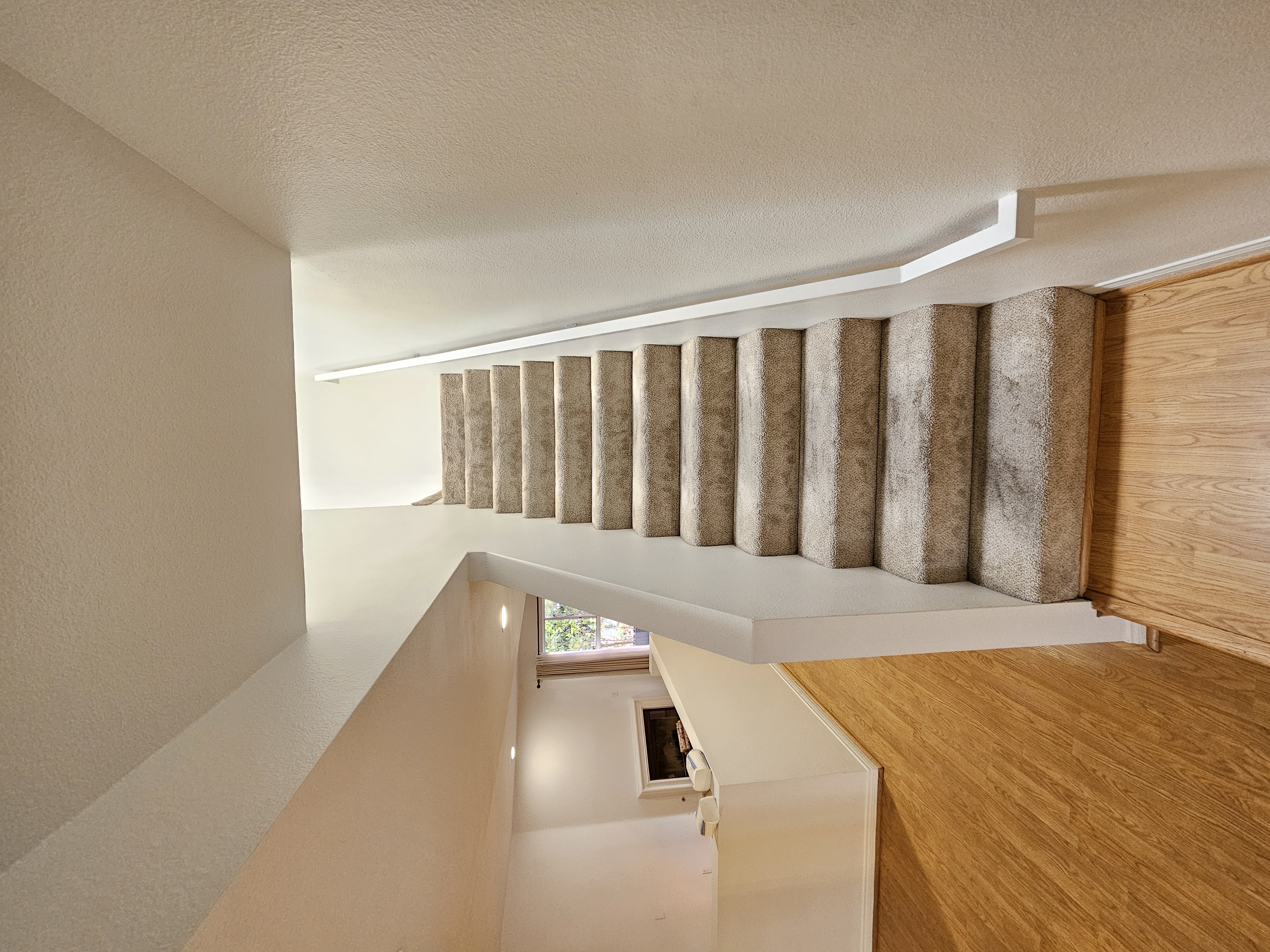 Los Angeles, California, 90068, United States, 2 Bedrooms Bedrooms, ,2 BathroomsBathrooms,Residential,For Sale,1977140