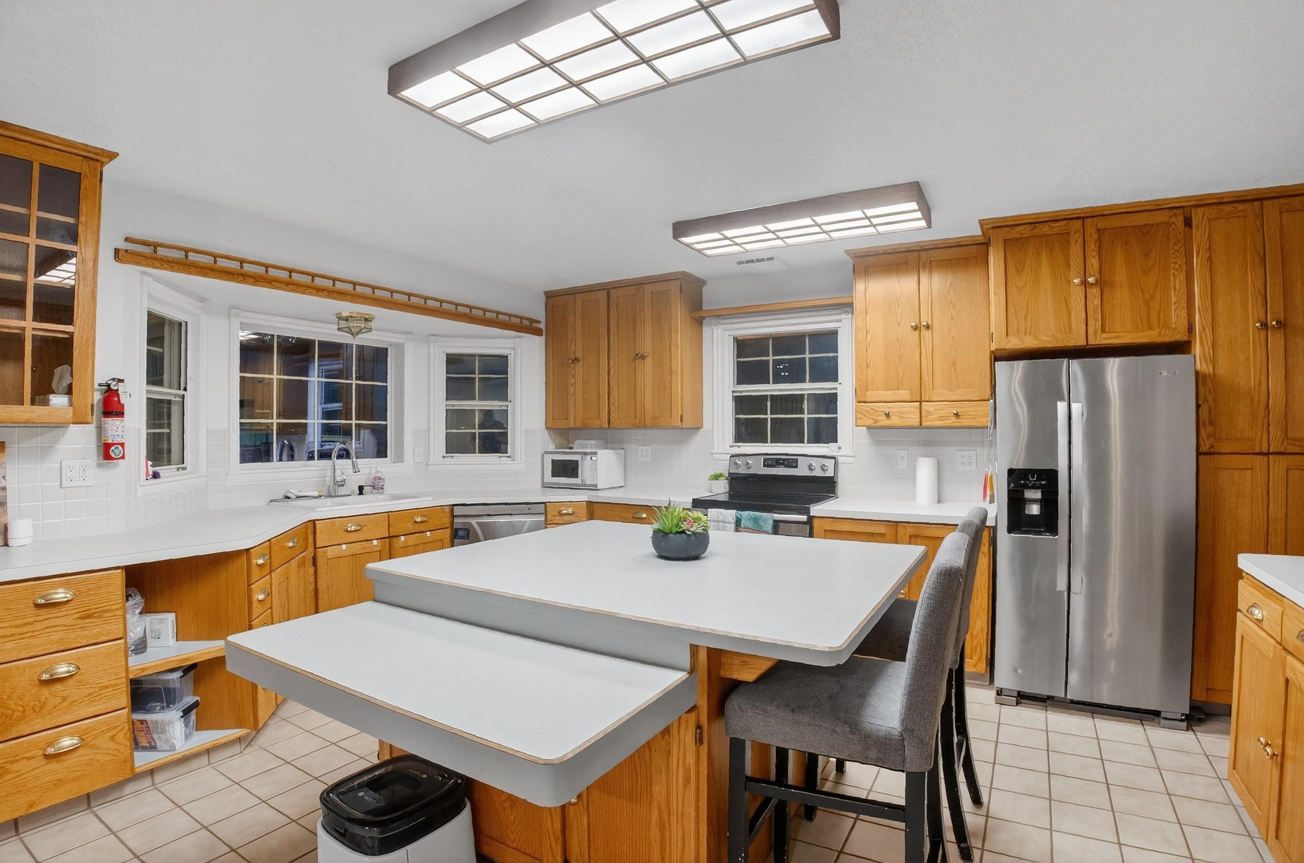 Pocatello, Idaho, 83202, United States, 6 Bedrooms Bedrooms, ,3 BathroomsBathrooms,Residential,For Sale,1981388