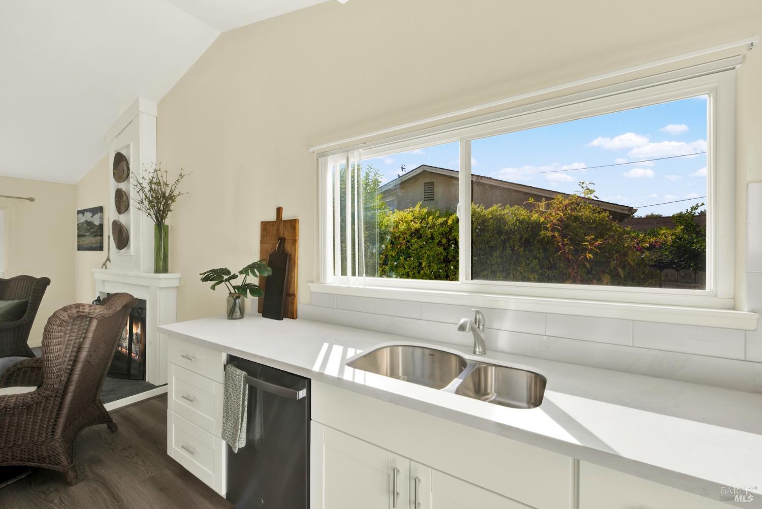 Napa, California, 94558, United States, 3 Bedrooms Bedrooms, ,2 BathroomsBathrooms,Residential,For Sale,1939926