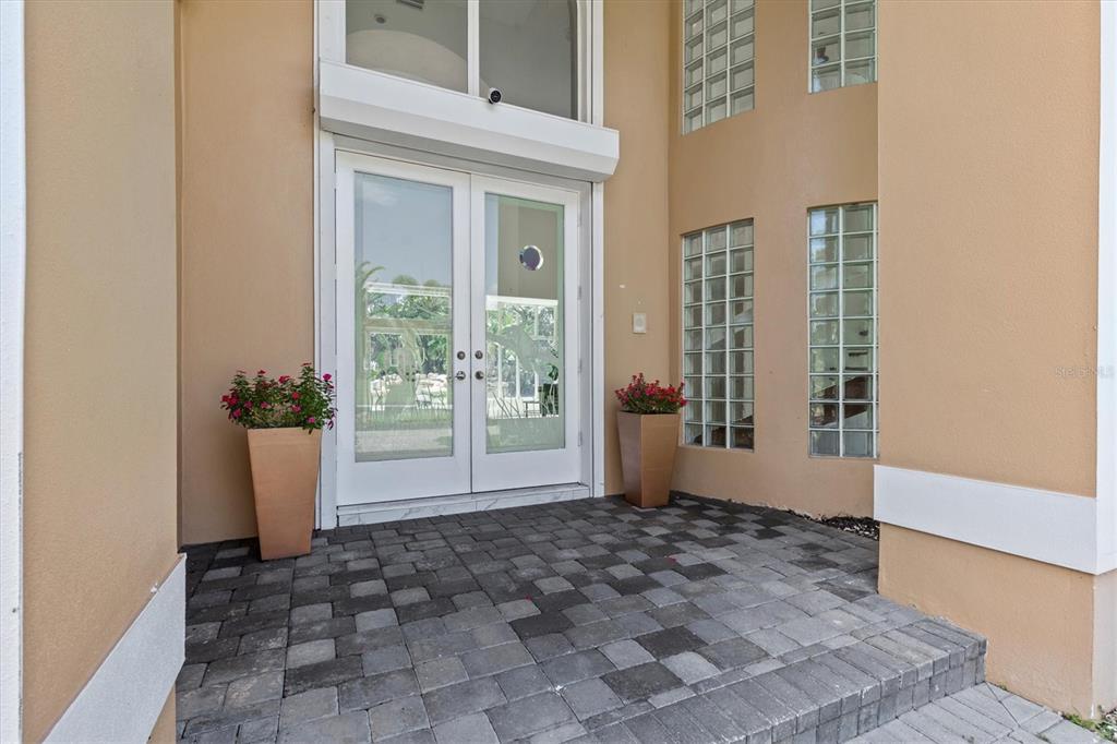Tarpon Springs, Florida, 34689, United States, 5 Bedrooms Bedrooms, ,4 BathroomsBathrooms,Residential,For Sale,1901720