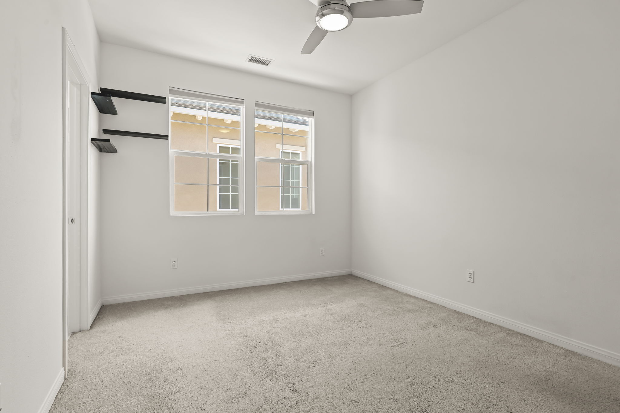  168 Townsite Promenade, Camarillo - 物件實景