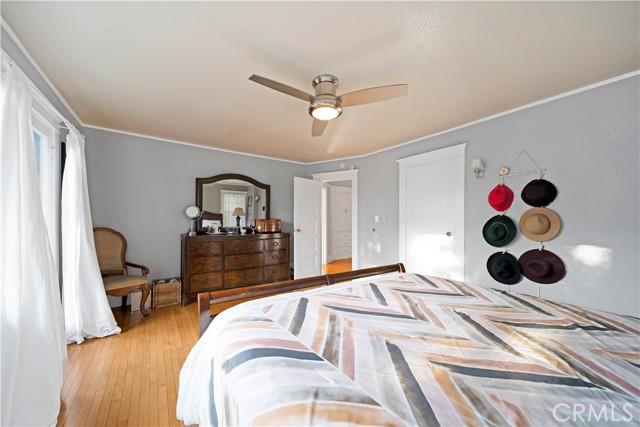 Los Angeles, California, 90016, United States, 4 Bedrooms Bedrooms, ,2 BathroomsBathrooms,Residential,For Sale,1850746