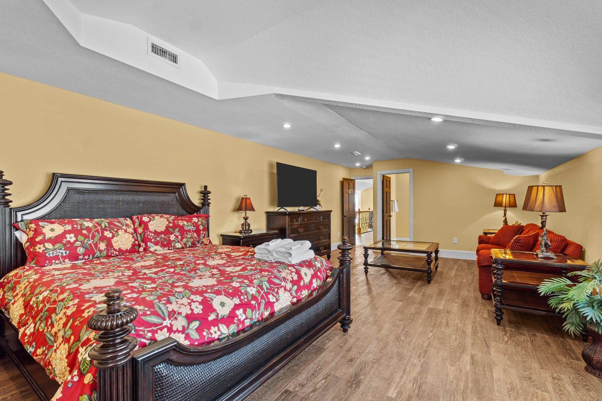 505 S. Virginia Dare Trail, Kill Devil Hills, North Carolina, 27948, United States, 22 Bedrooms Bedrooms, ,24 BathroomsBathrooms,Residential,For Sale,505 S. Virginia Dare Trail,1655412