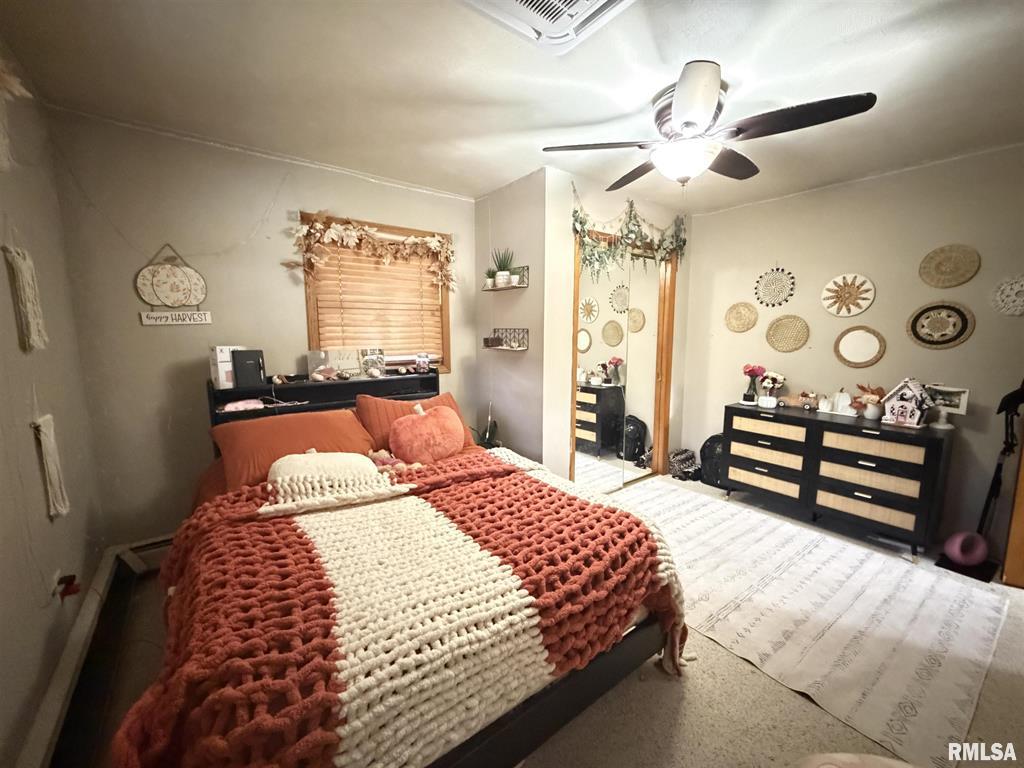 Abingdon, Illinois, 61410, United States, 3 Bedrooms Bedrooms, ,2 BathroomsBathrooms,Residential,For Sale,1976226