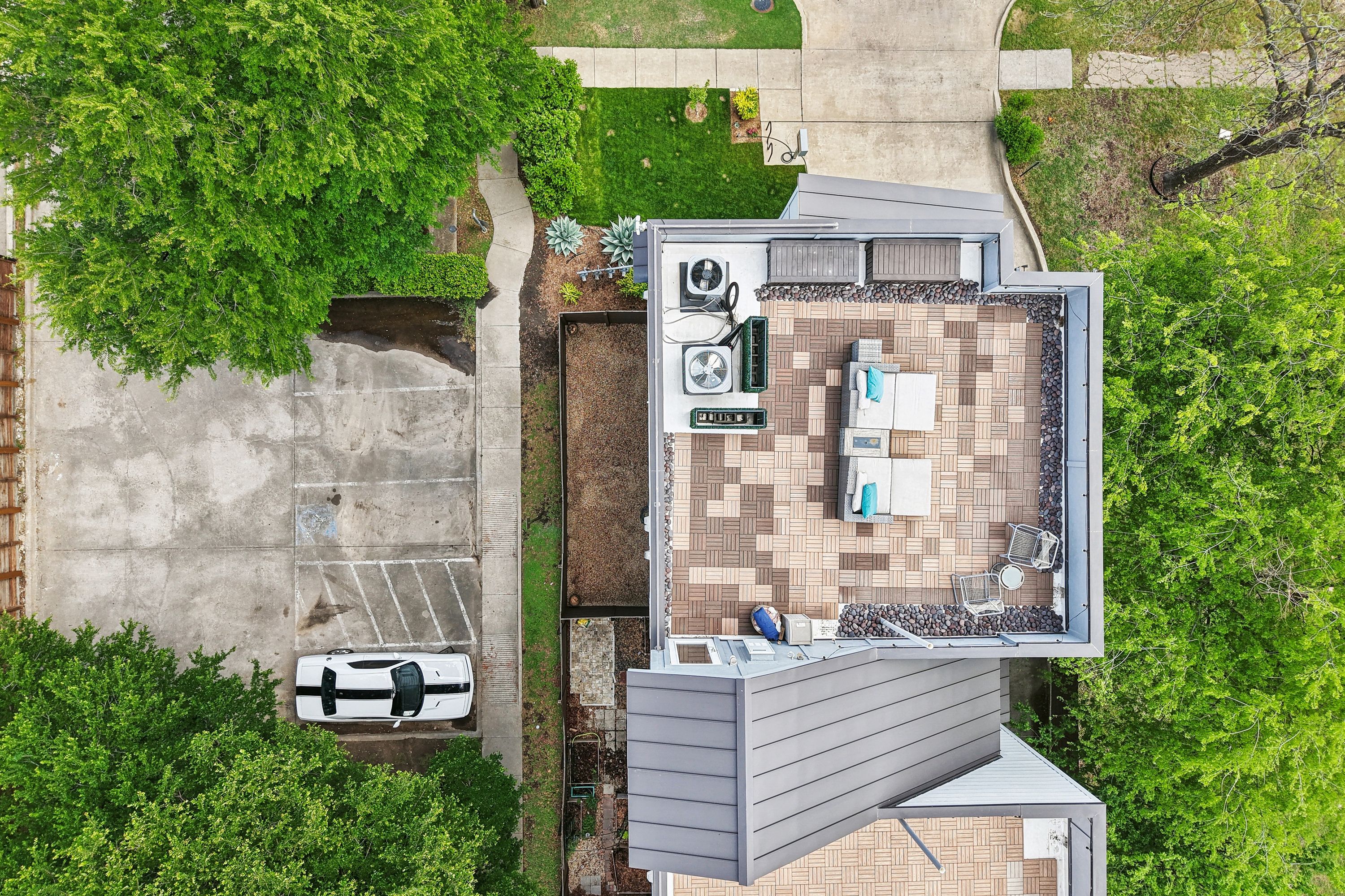  Rooftop Retreat with Skyline Scenery - 物件實景