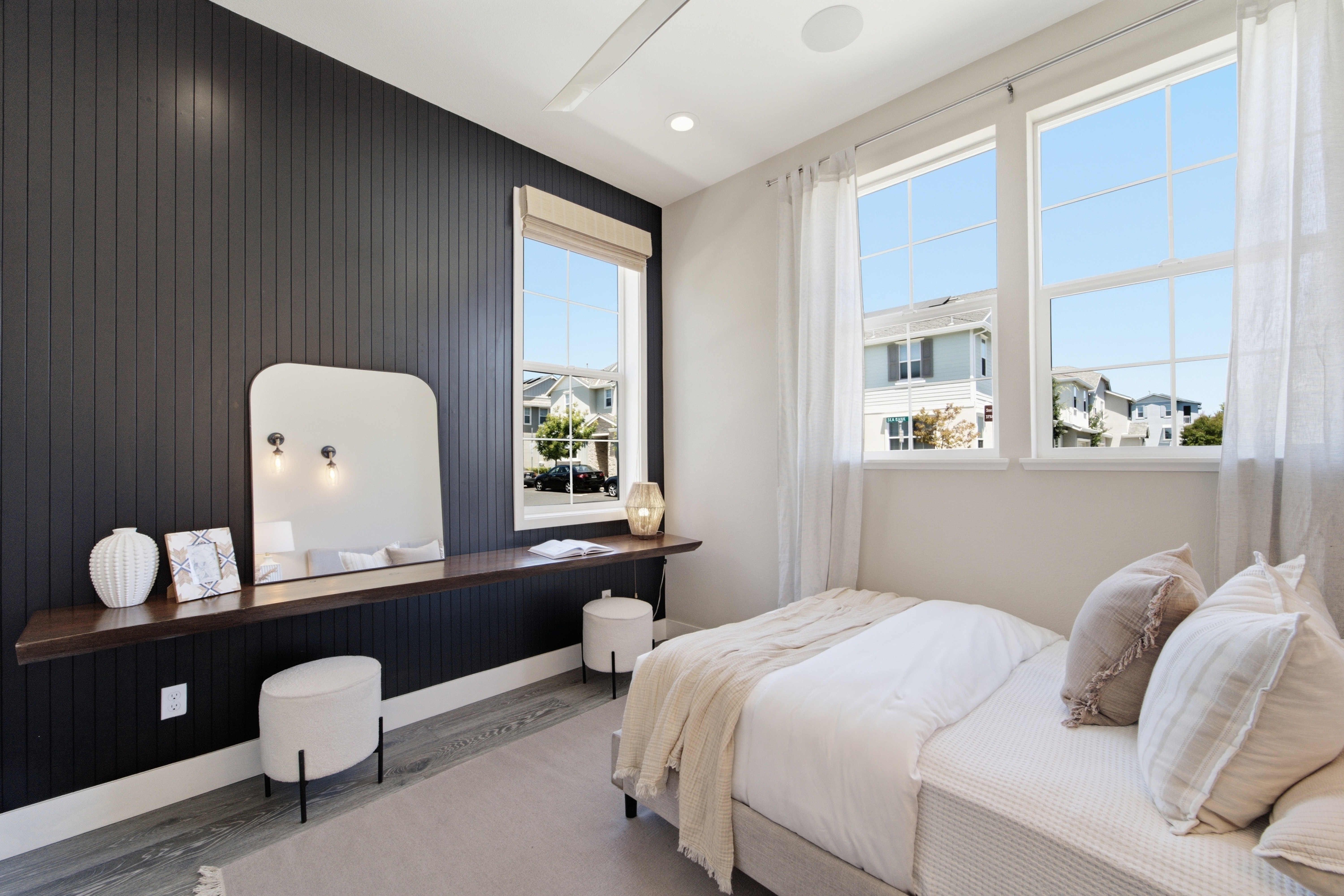  Designer Upgraded Residence in a Coveted Corner Setting - 物件實景