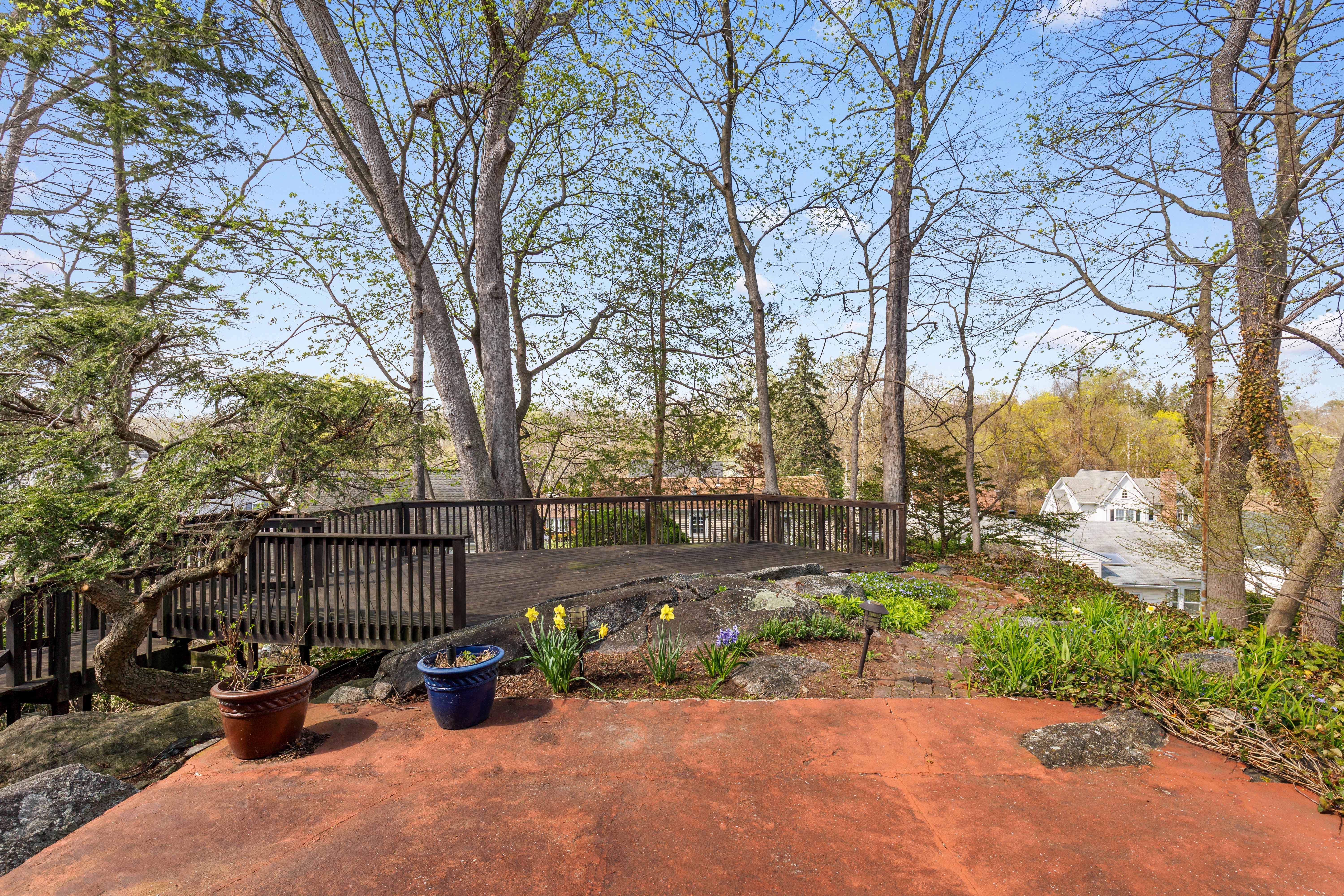  400 Warren Avenue - 物件實景