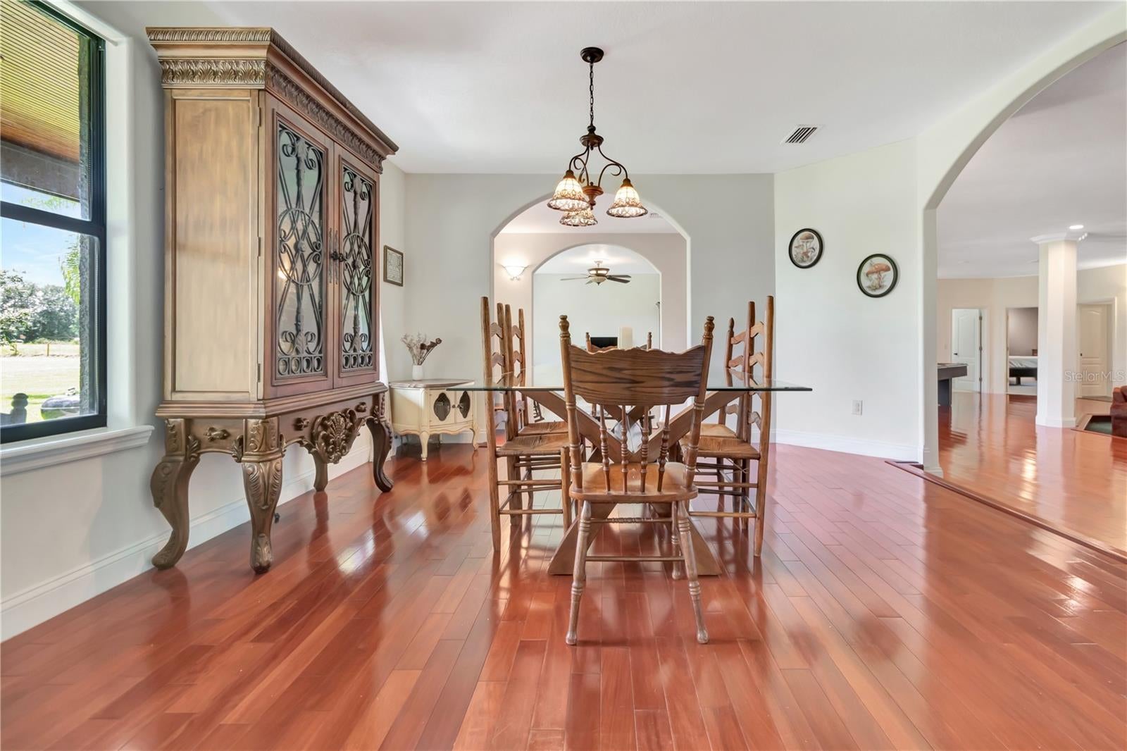 CENTER HILL, Florida, 33514, United States, 5 Bedrooms Bedrooms, ,4 BathroomsBathrooms,Residential,For Sale,1919942