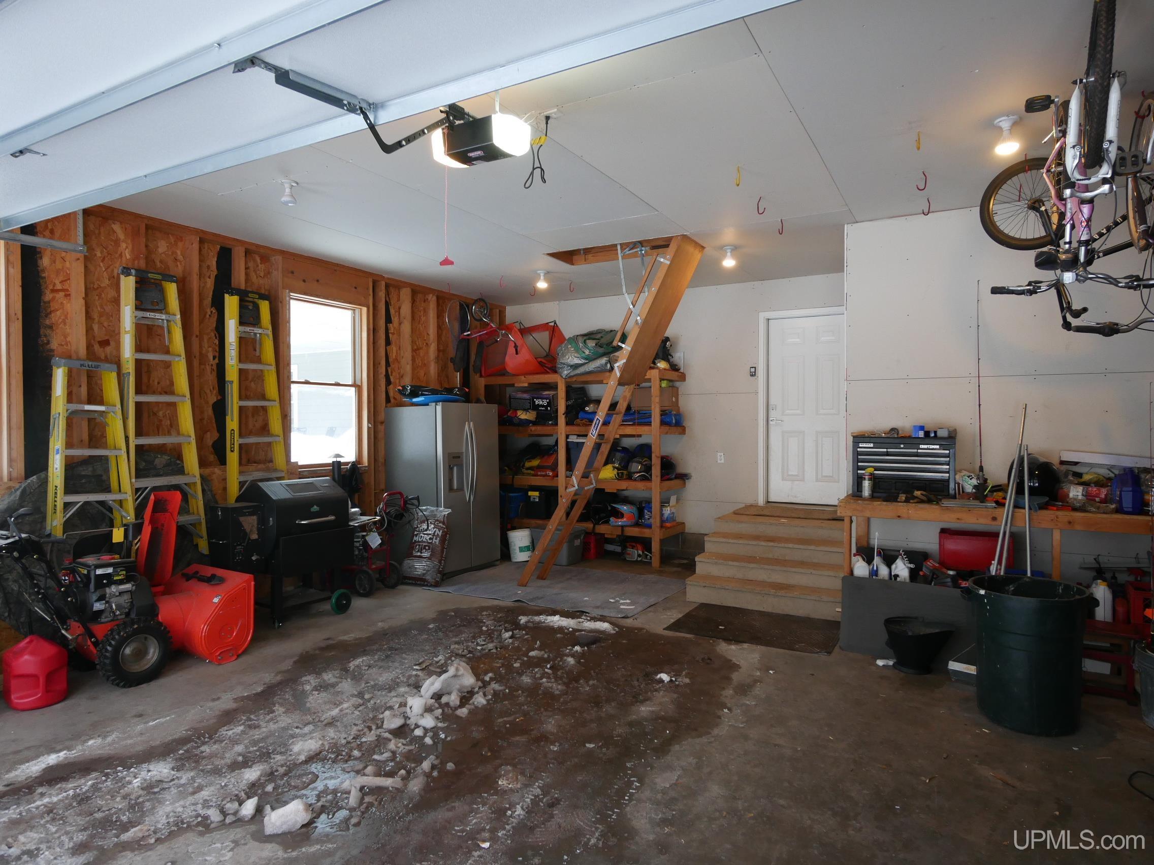 Houghton, Michigan, 49931, United States, 4 Bedrooms Bedrooms, ,3 BathroomsBathrooms,Residential,For Sale,1924380