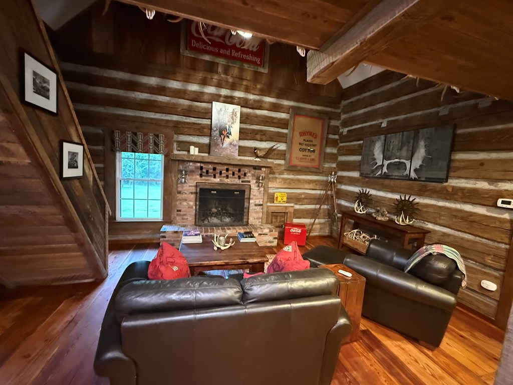 Americus, Georgia, 31719, United States, 2 Bedrooms Bedrooms, ,1 BathroomBathrooms,Residential,For Sale,1922785