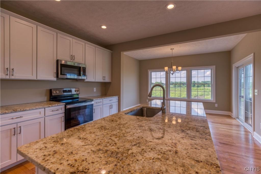 Baldwinsville, New York, 13027, United States, 4 Bedrooms Bedrooms, ,3 BathroomsBathrooms,Residential,For Sale,1686652