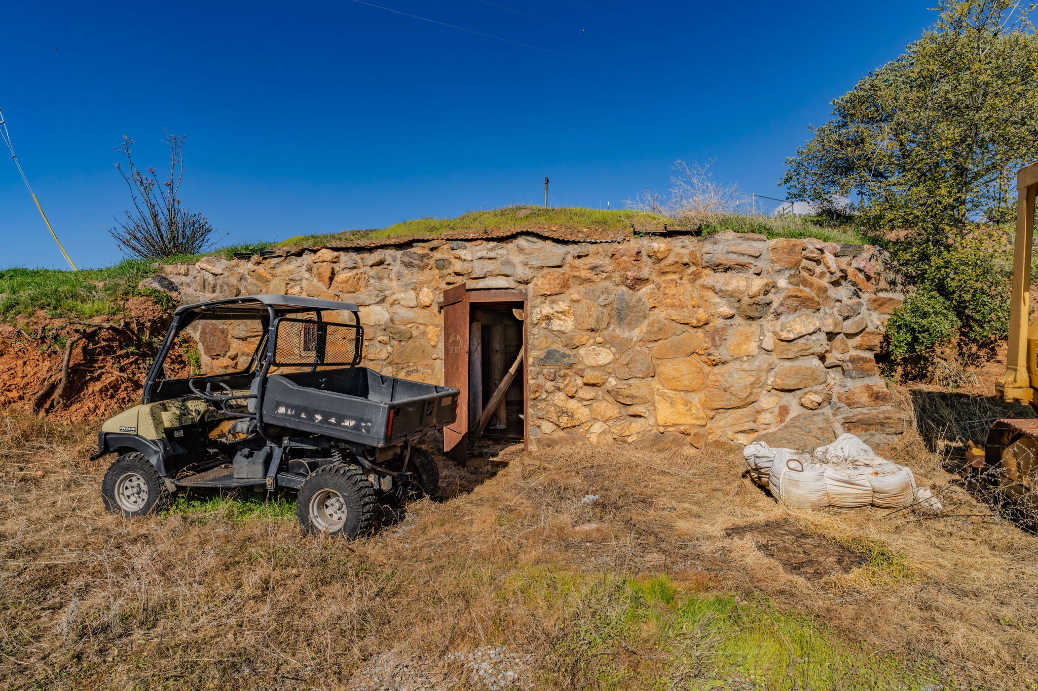  9515 Ham Luddy Road, Mountain Ranch, CA 95246 - 物件實景