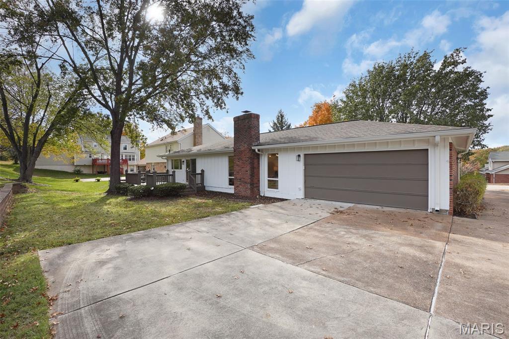 Ellisville, Missouri, 63011, United States, 4 Bedrooms Bedrooms, ,3 BathroomsBathrooms,Residential,For Sale,1989031