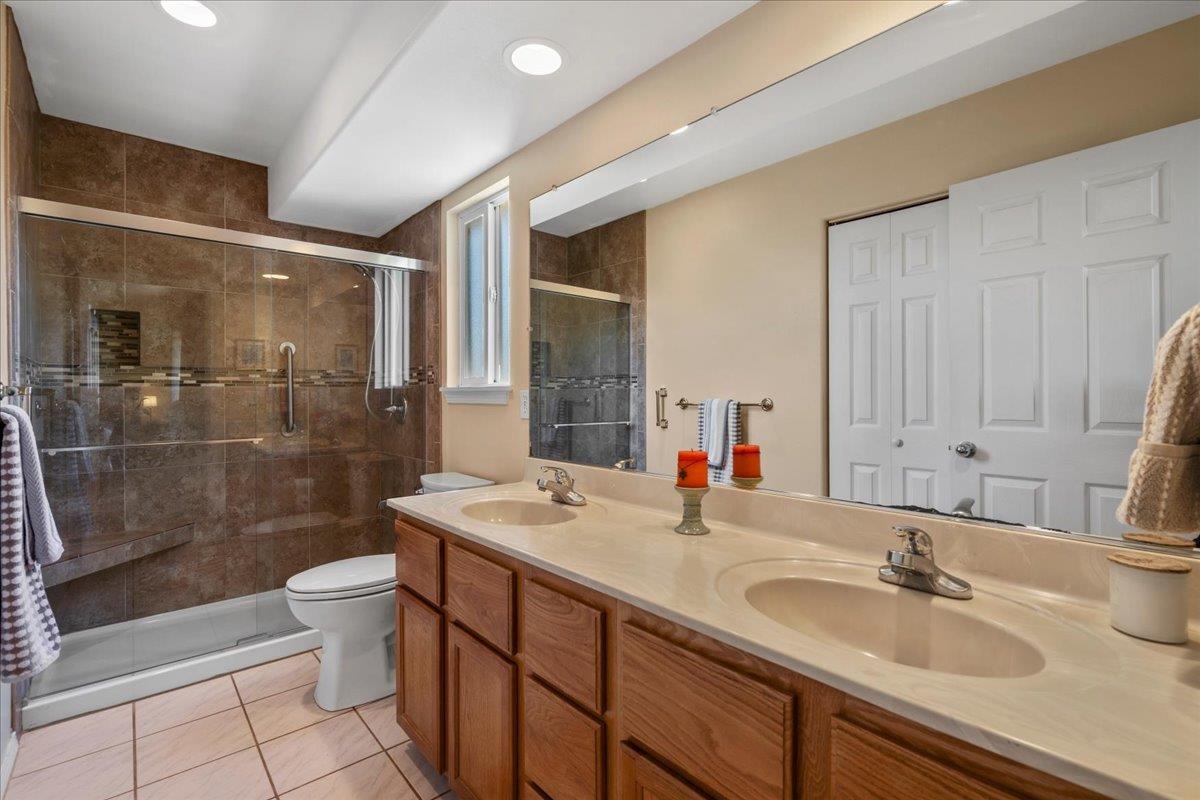 Wailuku, Hawaii, 96793, United States, 3 Bedrooms Bedrooms, ,2 BathroomsBathrooms,Residential,For Sale,1907468