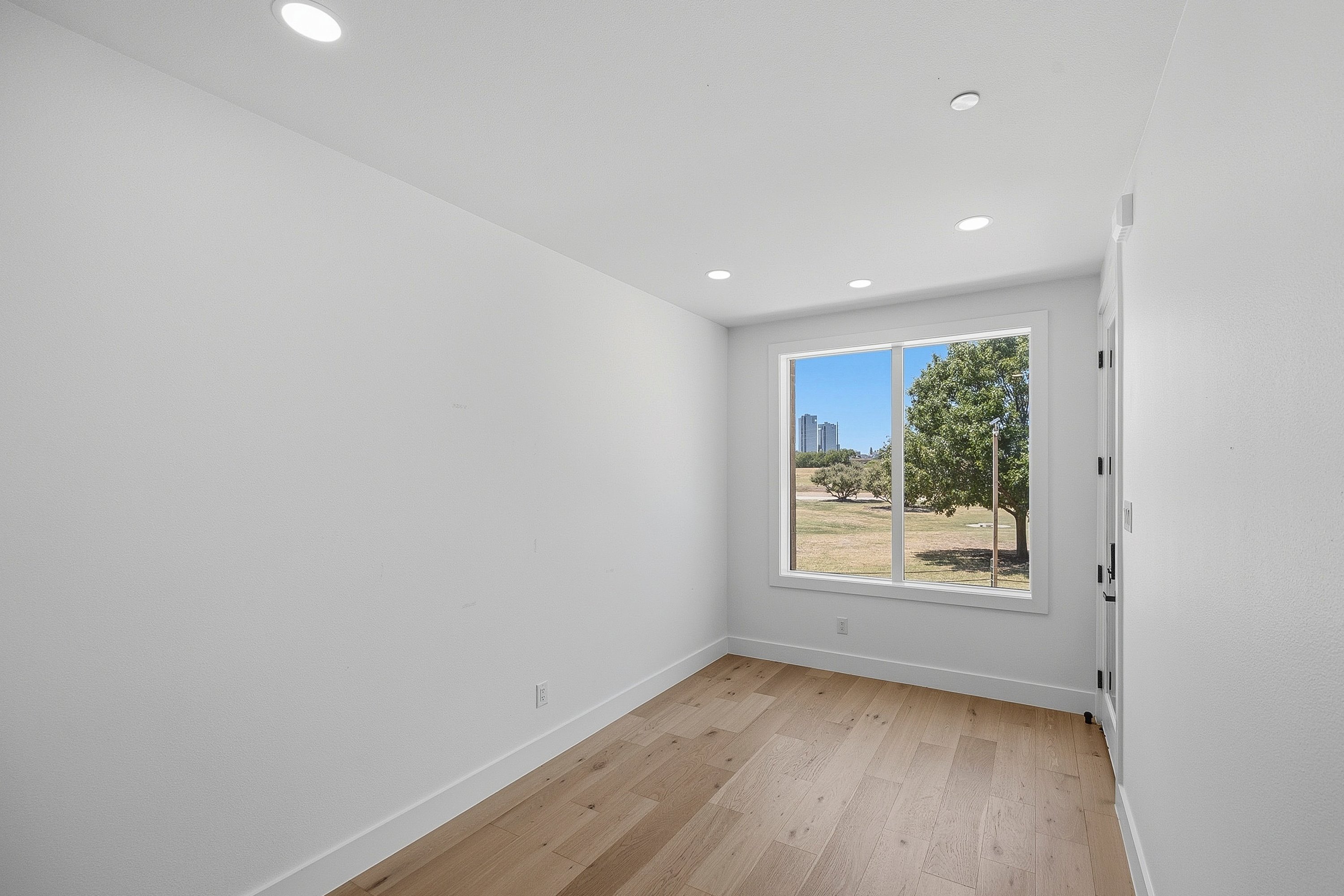  400 Vista Buena Trail, Fort Worth, TX, 76111 - 物件實景