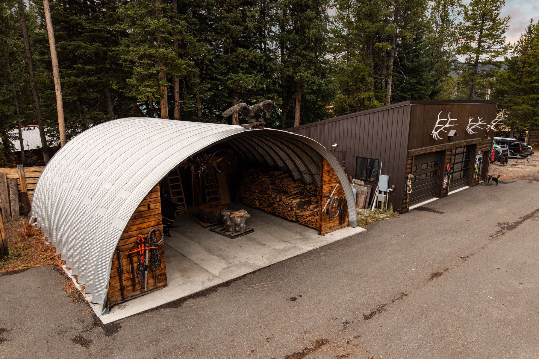  708 US Highway 212 W - 物件實景