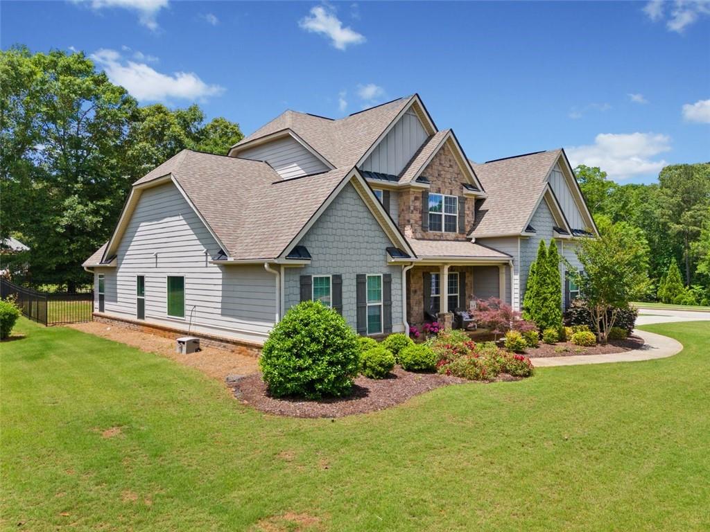 Mcdonough, Georgia, 30253, United States, 4 Bedrooms Bedrooms, ,4 BathroomsBathrooms,Residential,For Sale,1818285