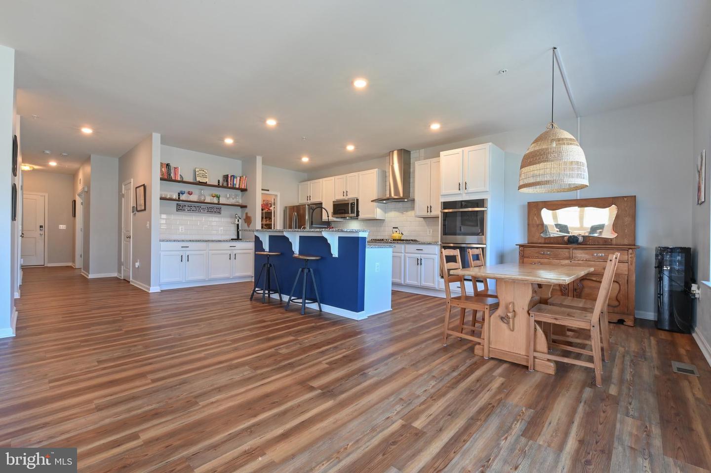 Tilghman, Maryland, 21671, United States, 5 Bedrooms Bedrooms, ,4 BathroomsBathrooms,Residential,For Sale,1753094