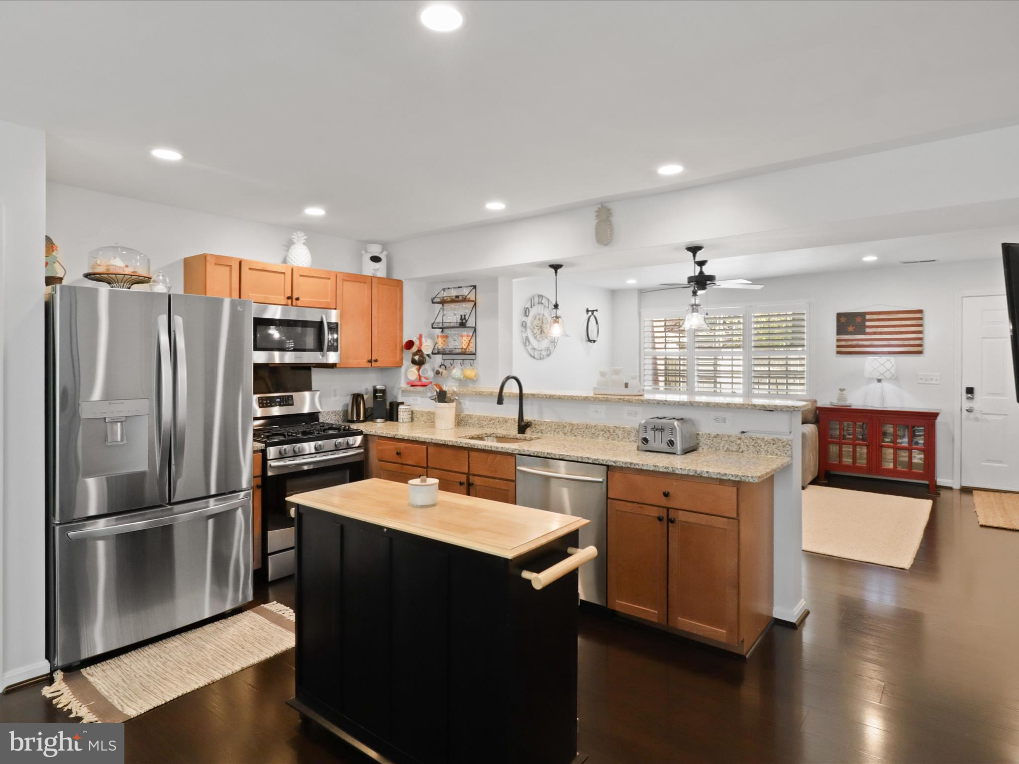 Alexandria, Virginia, 22304, United States, 3 Bedrooms Bedrooms, ,3 BathroomsBathrooms,Residential,For Sale,1982679