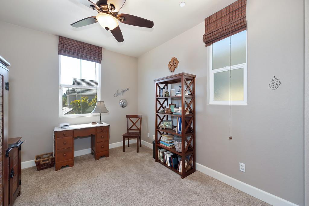Folsom, California, 95630, United States, 2 Bedrooms Bedrooms, ,3 BathroomsBathrooms,Residential,For Sale,1917573