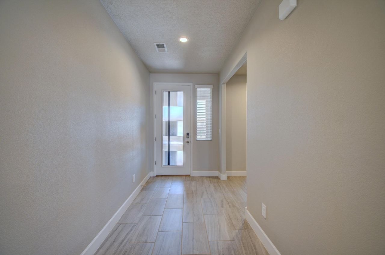 Albuquerque, New Mexico, 87114, United States, 4 Bedrooms Bedrooms, ,3 BathroomsBathrooms,Residential,For Sale,1793165