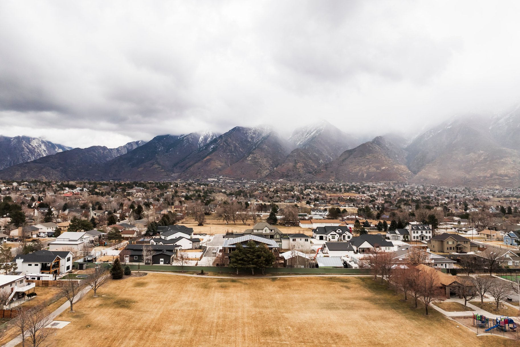  Luxury Inside and Out with Mountain Views - 物件實景