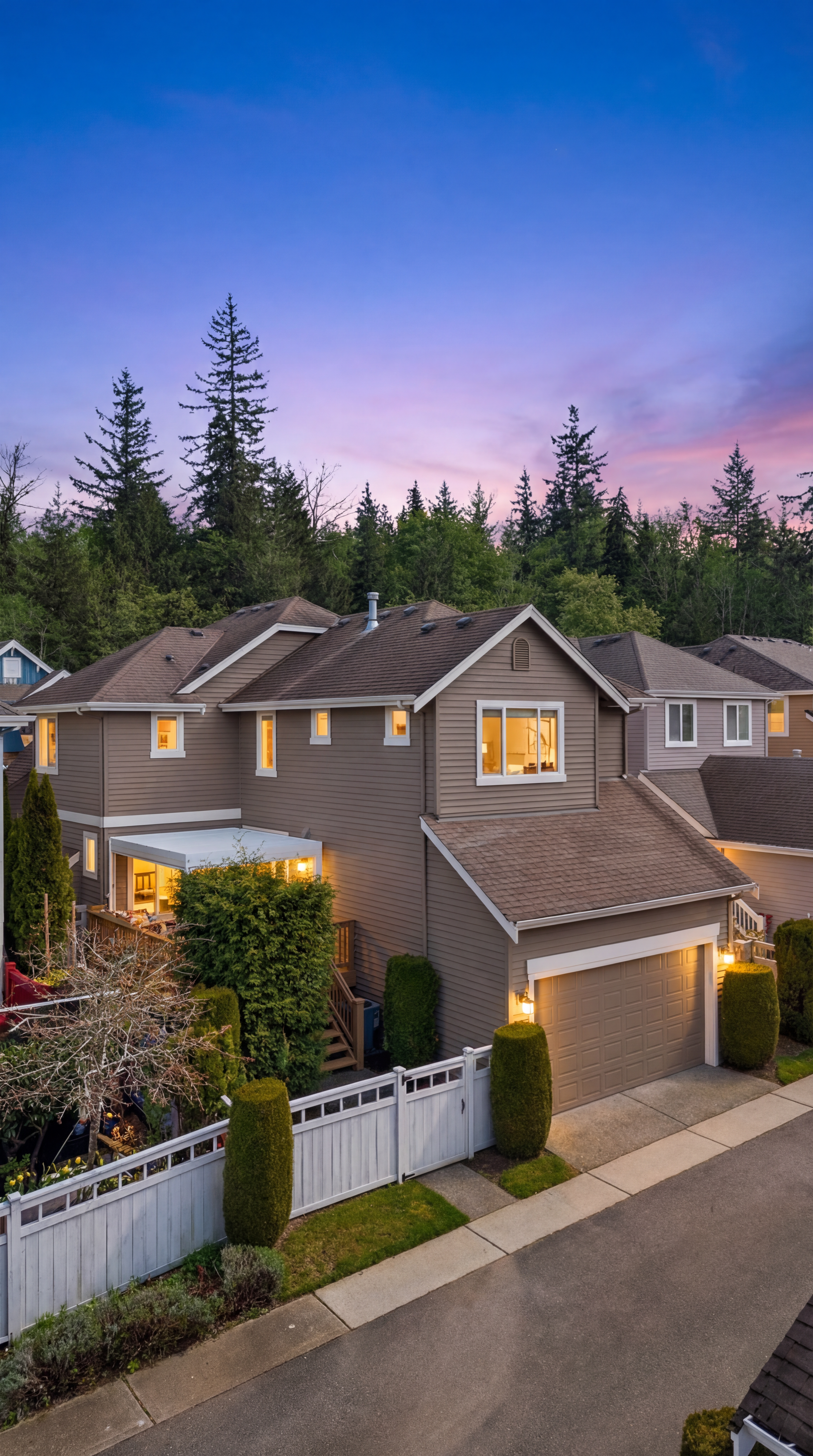  2045 32nd Ave NE, Issaquah, WA 98029 - 物件實景