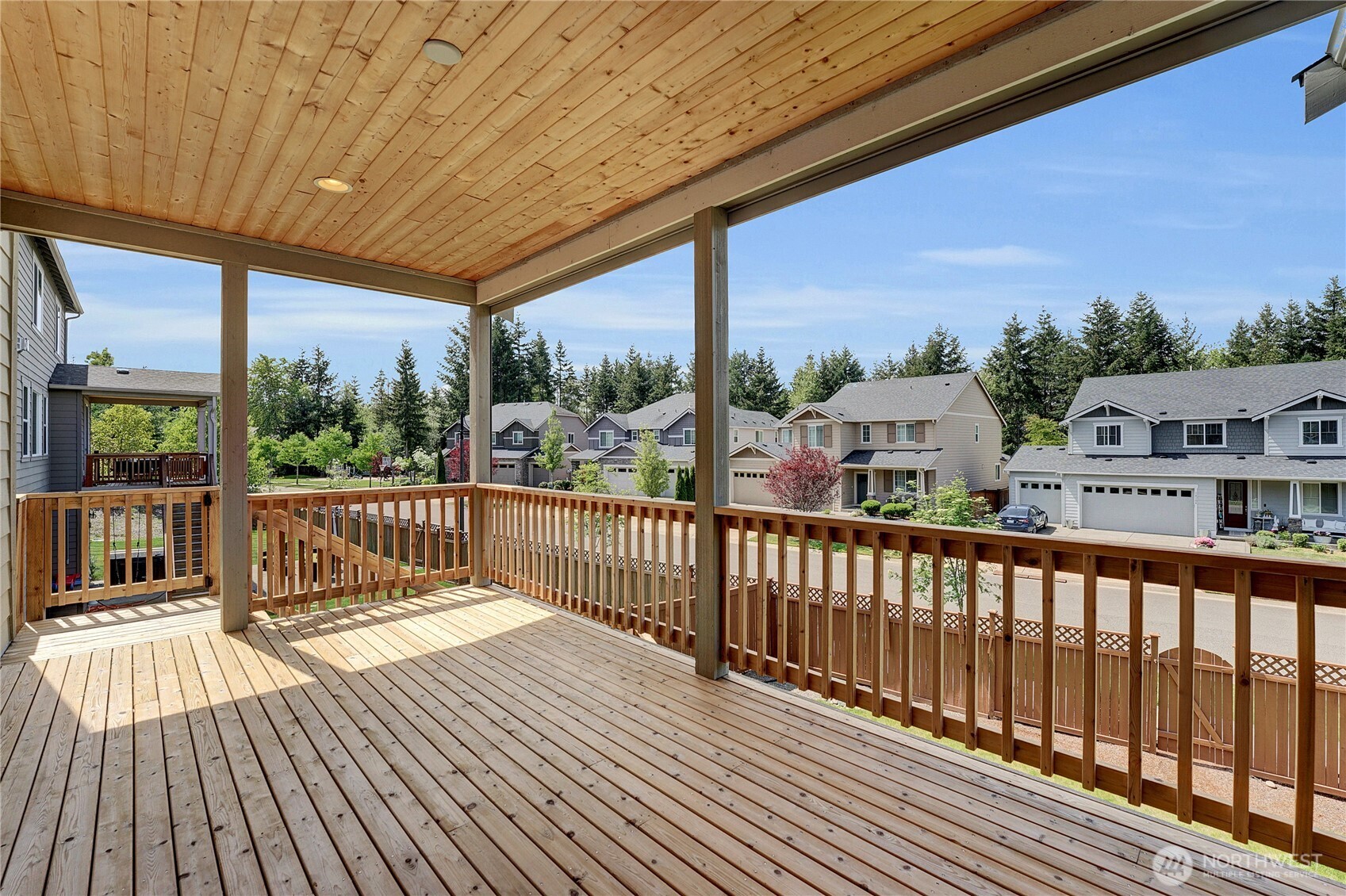 Bonney Lake, Washington, 98391, United States, 5 Bedrooms Bedrooms, ,3 BathroomsBathrooms,Residential,For Sale,1916895