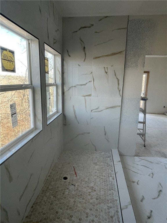 Bella Vista, Arkansas, 72715, United States, 3 Bedrooms Bedrooms, ,3 BathroomsBathrooms,Residential,For Sale,1996928