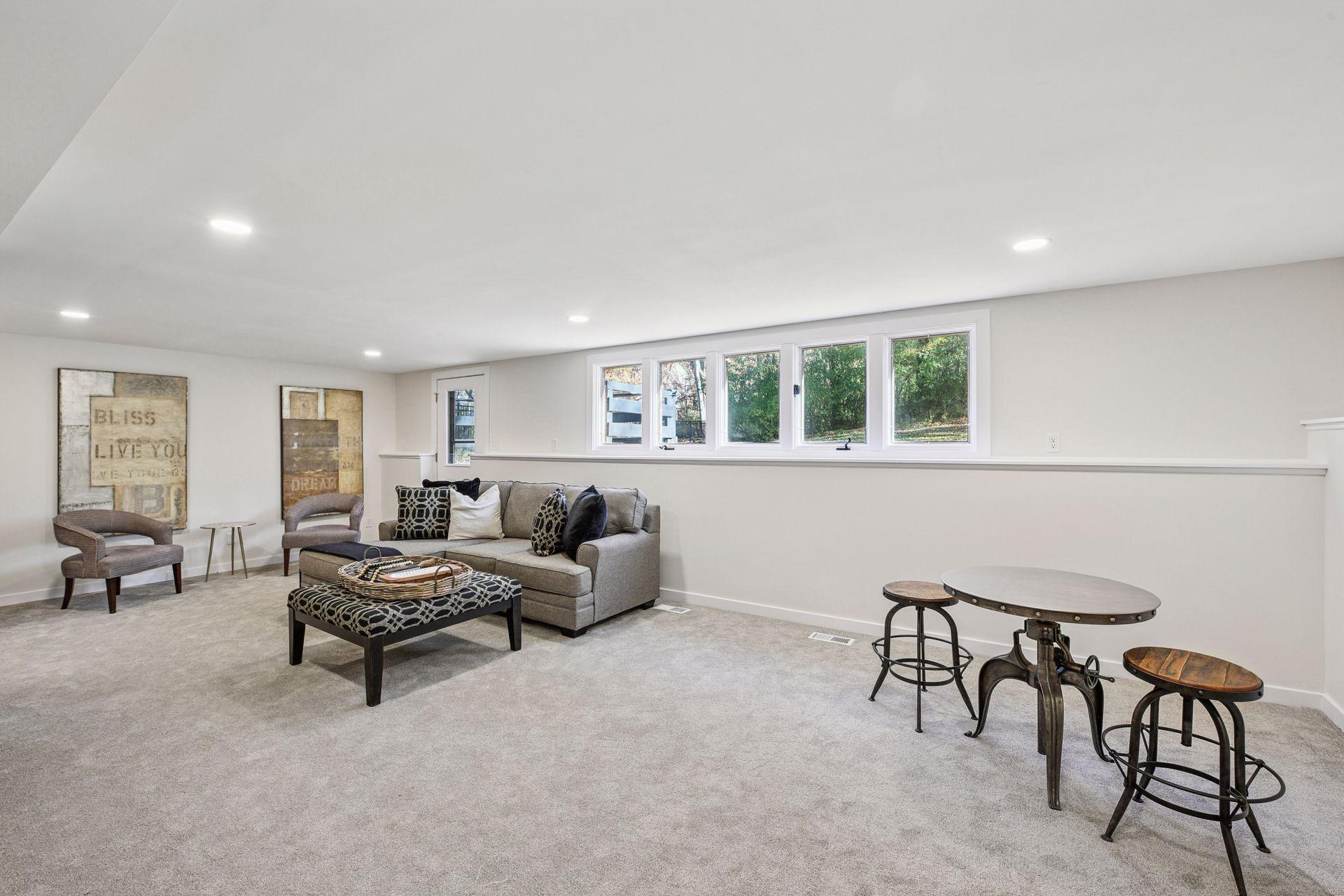 Wayzata, Minnesota, 55391, United States, 5 Bedrooms Bedrooms, ,3 BathroomsBathrooms,Residential,For Sale,1991556